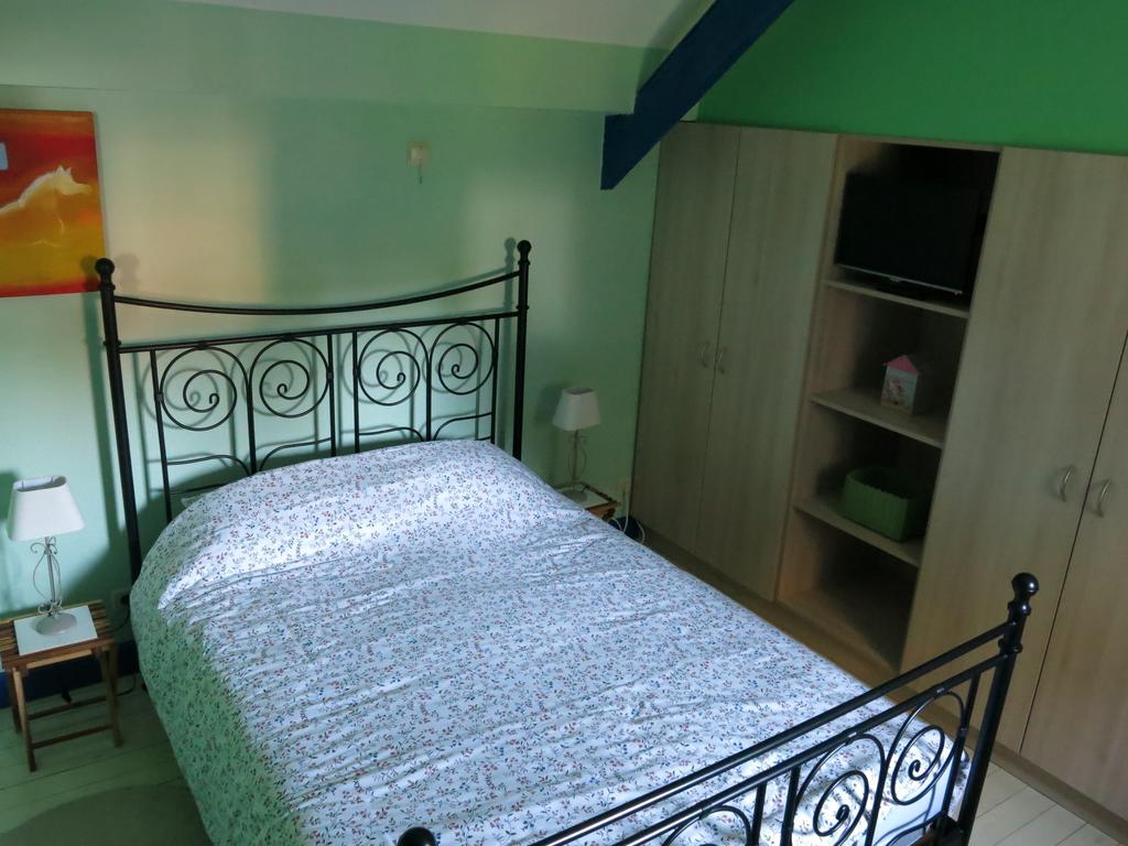Gite De La Conciergerie Du Cheval Blanc Luttre Room photo